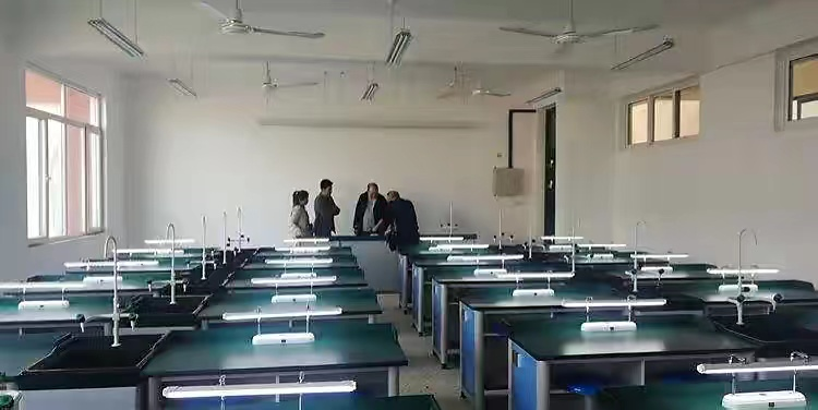 学校用品采购.png